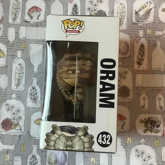 Funko pop oram hot topic exclusive - Picture 4 of 8